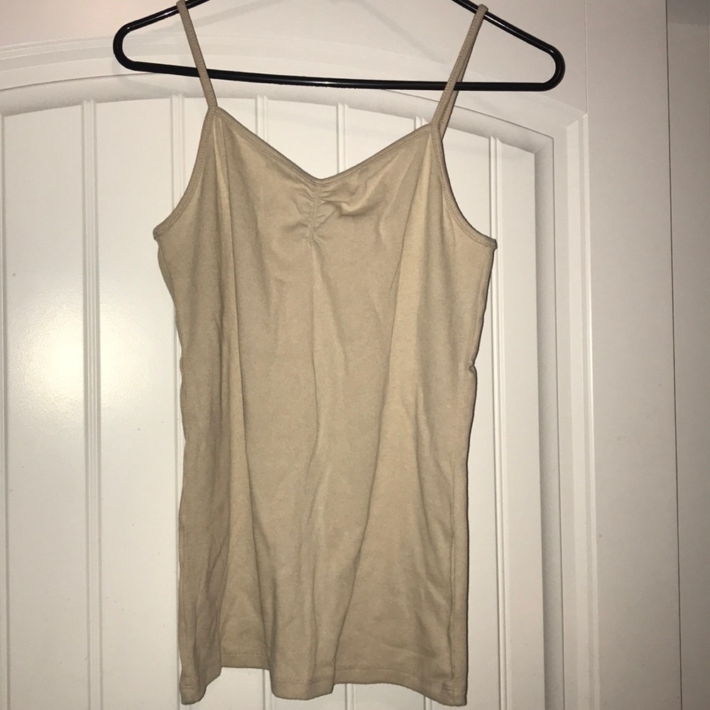Cinched cleavaged tank